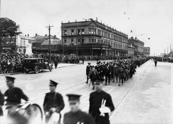 Anzac Day parade alongside Hotel Cecil, Lambton Quay, Wellington.1928